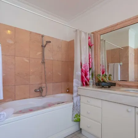 Pensión Geronimo Belém 4*